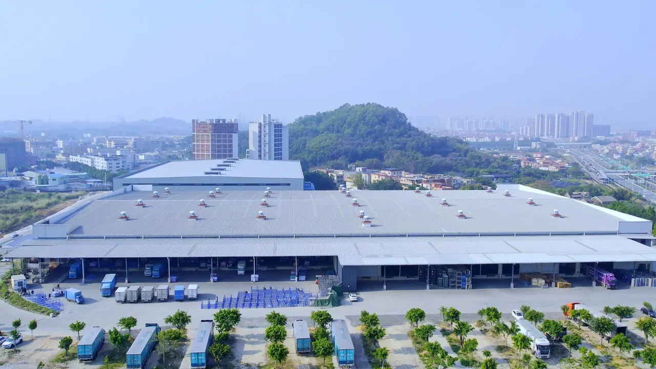 Warehouse buildings and logistics grounds